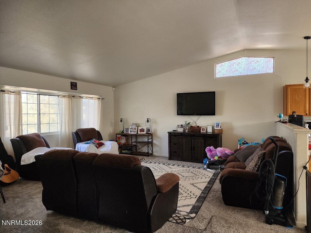 605 Nader Way Fernley, NV 89408 - Photo 5 of 21 living room