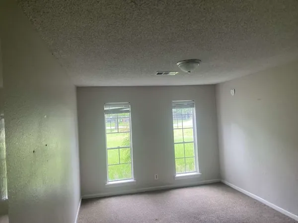 $299,999 | 30714 Meadow Wood Drive, Magnolia, TX 77354