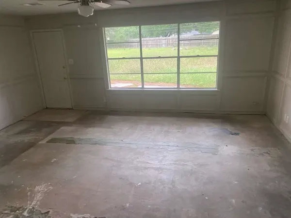 $299,999 | 30714 Meadow Wood Drive, Magnolia, TX 77354