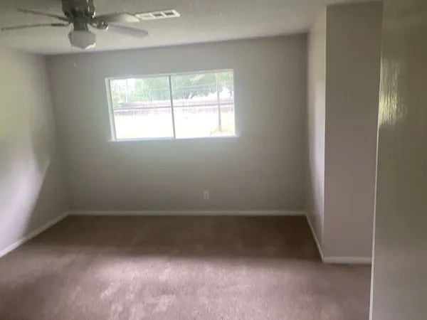 $319,999 | 30714 Meadow Wood Drive, Magnolia, TX 77354