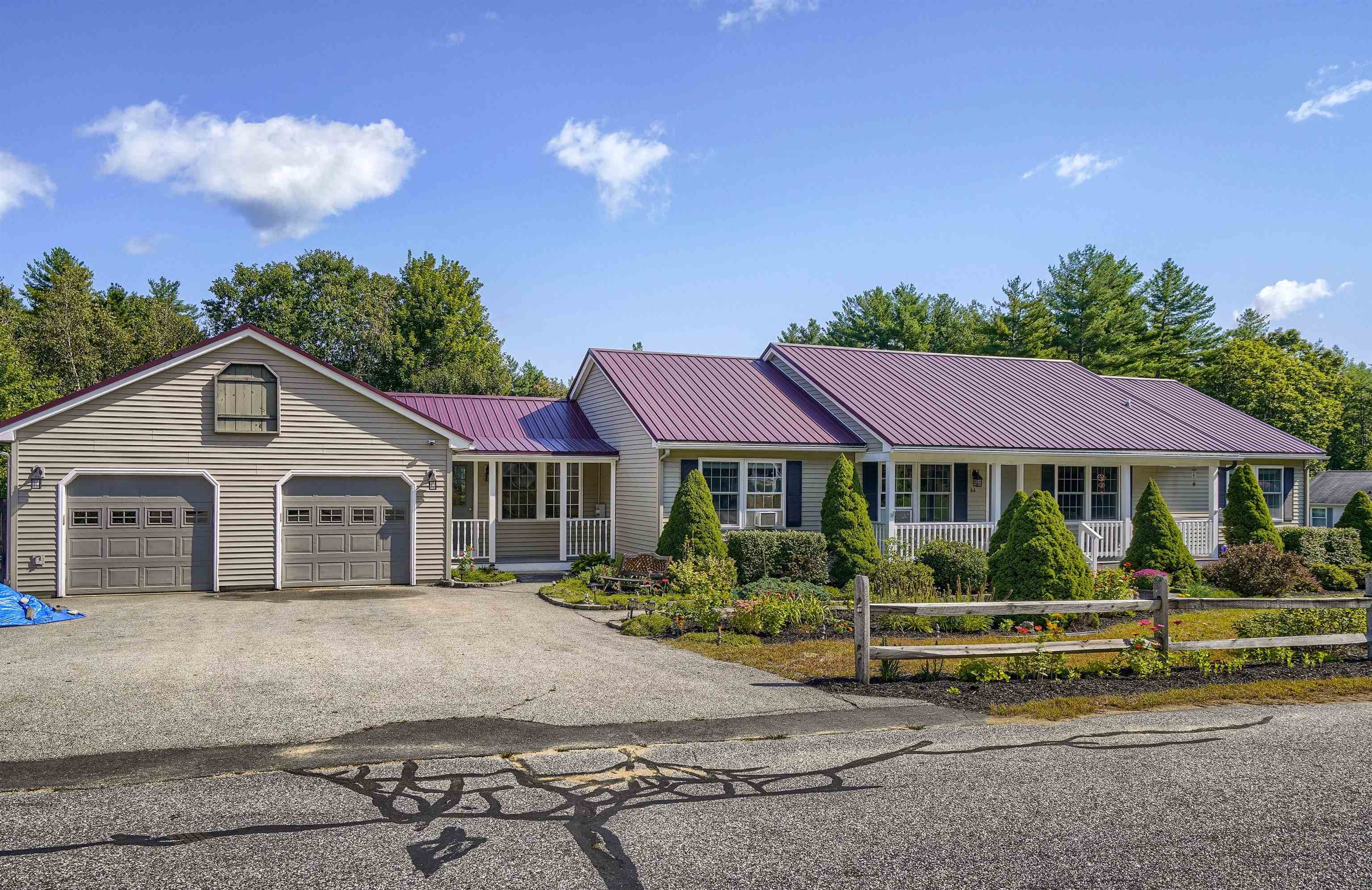 66 Stillwater Circle Rochester, NH 03839 - Photo 2 of 39