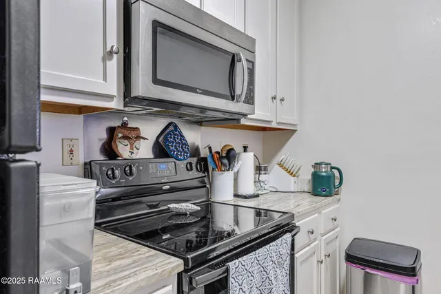 $98,000 | 300 Lozes Avenue, Unit 1203, Lafayette, LA 70508