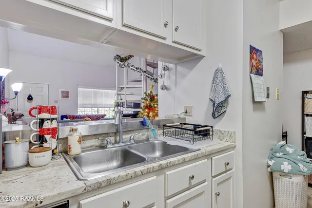 $98,000 | 300 Lozes Avenue, Unit 1203, Lafayette, LA 70508