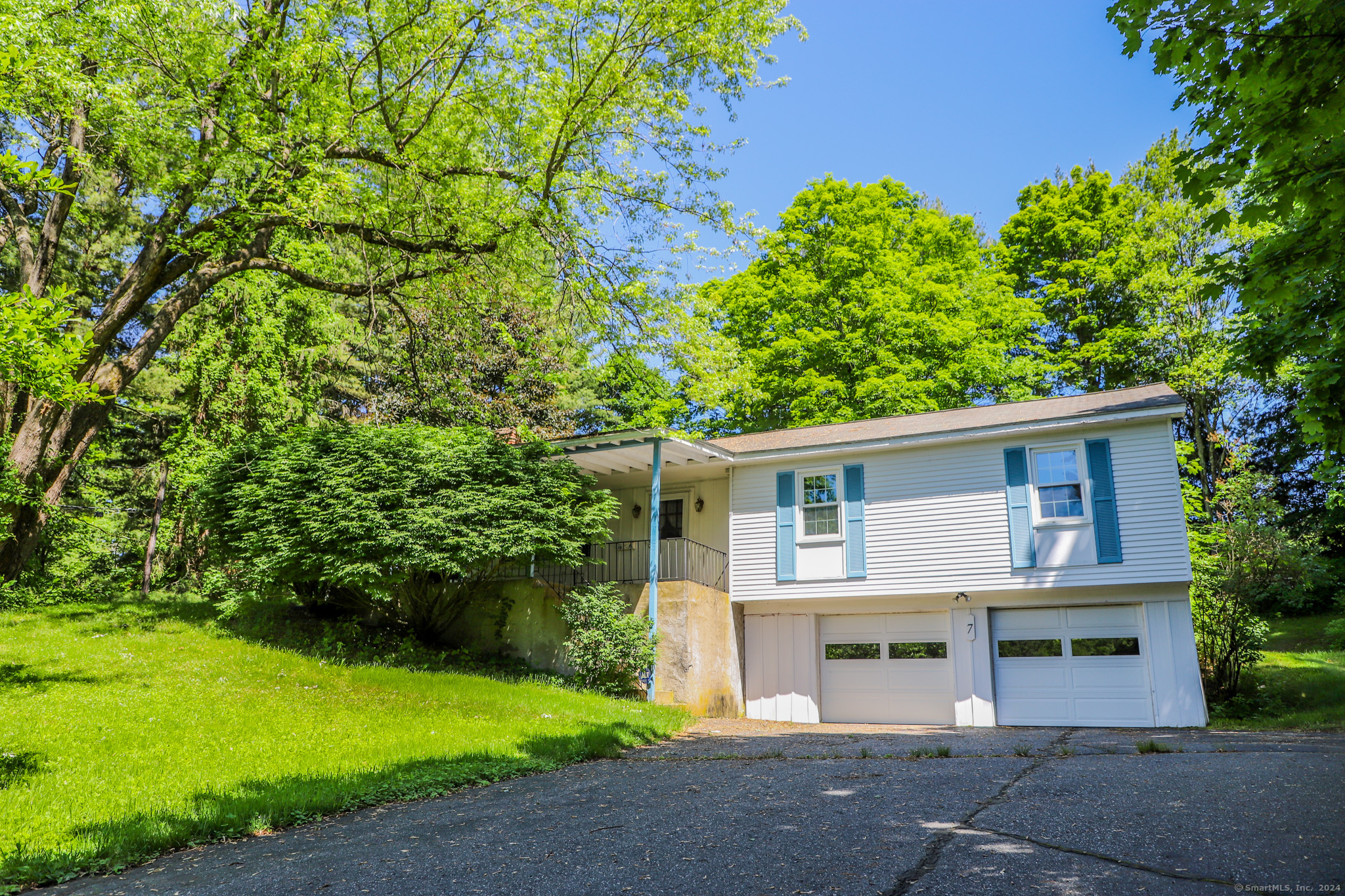 7 Town Garage Road Morris, CT 06763 - Photo 1 of 1