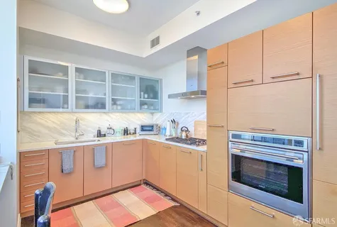 $1,900,000 | 301 Mission Street, Unit 46E, San Francisco, CA 94105