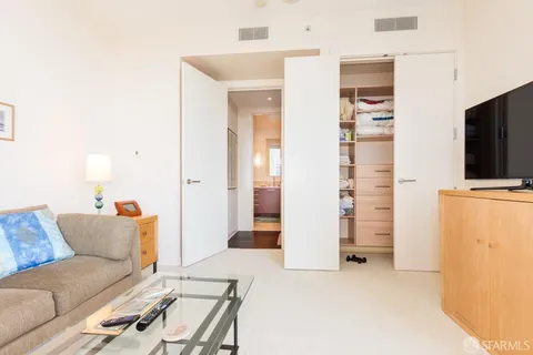 $1,900,000 | 301 Mission Street, Unit 46E, San Francisco, CA 94105