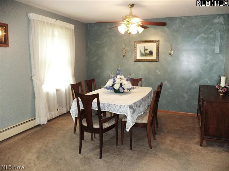 7330 Hillside Road Independence, OH 44131 - Photo 5 of 21 Dining room with newer neutral carpet