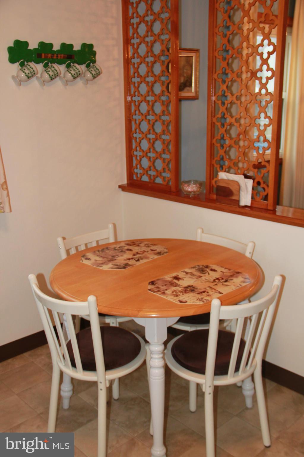 8912 Parlo Road Baltimore, MD 21236 - Photo 13 of 28 Kitchen
