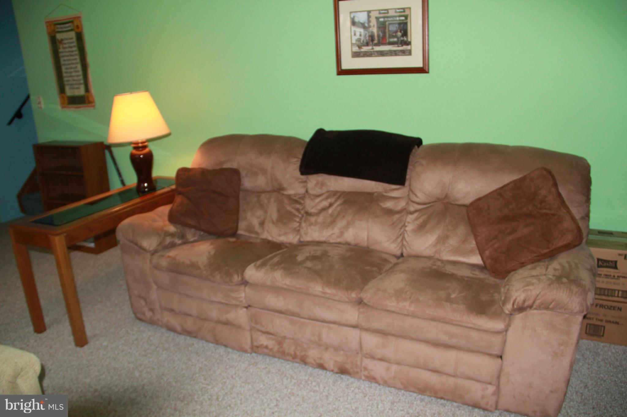 8912 Parlo Road Baltimore, MD 21236 - Photo 23 of 28 Family Room