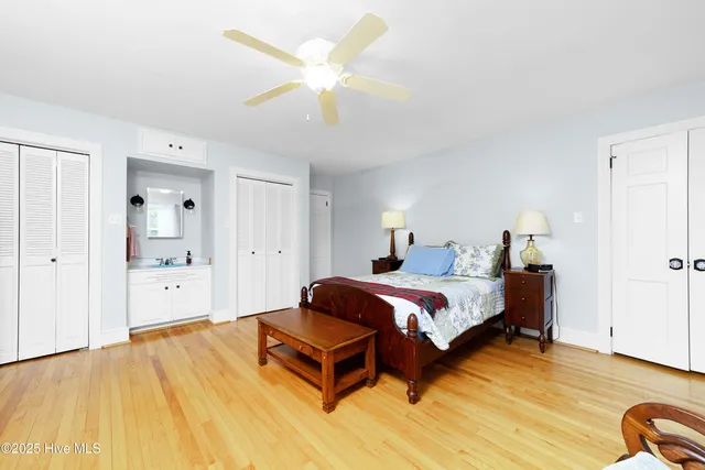 $485,000 | 4705 Trent Woods Drive, Trent Woods, NC 28562