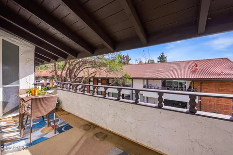 $548,000 | 31580 Agoura Road, Unit 4, Westlake Village, CA 91361