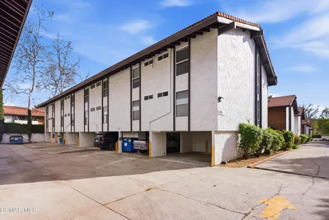 $548,000 | 31580 Agoura Road, Unit 4, Westlake Village, CA 91361