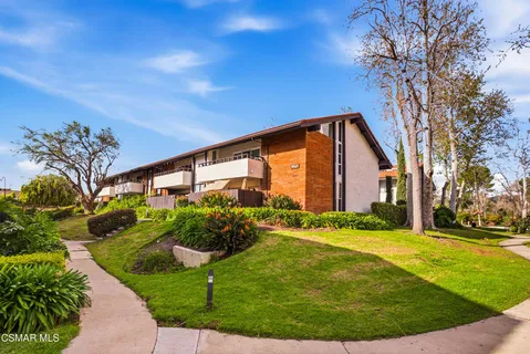$548,000 | 31580 Agoura Road, Unit 4, Westlake Village, CA 91361