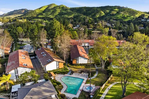$548,000 | 31580 Agoura Road, Unit 4, Westlake Village, CA 91361