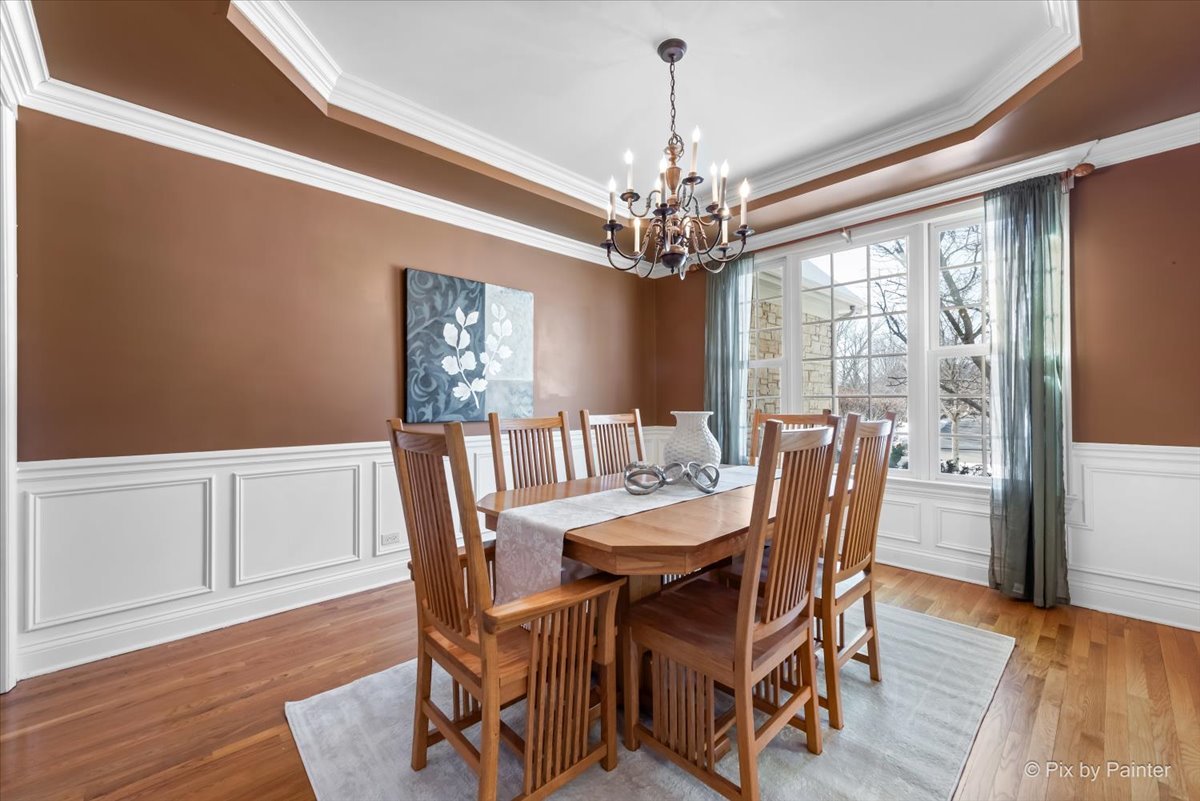 3N927 Walt Whitman Road St. Charles, IL 60175 - Photo 6 of 68 Gallery Image 6