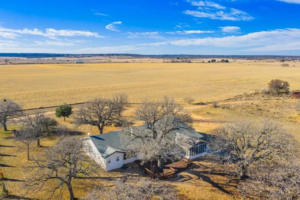 $1,499,000 | 10001 North N Highway, Shelbyville, TX 75973