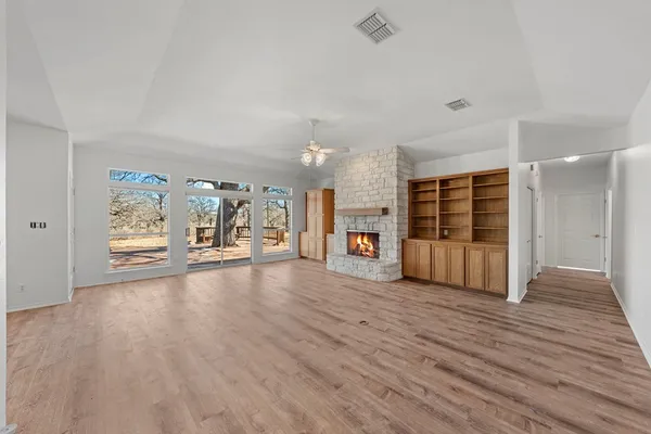 $1,499,000 | 10001 North N Highway, Shelbyville, TX 75973