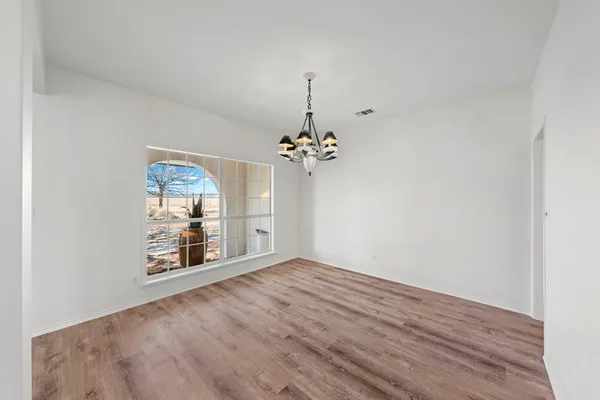 $1,499,000 | 10001 North N Highway, Shelbyville, TX 75973