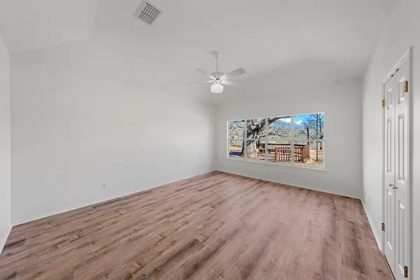 $1,499,000 | 10001 North N Highway, Shelbyville, TX 75973