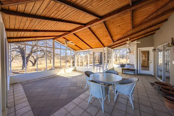 $1,499,000 | 10001 North N Highway, Shelbyville, TX 75973