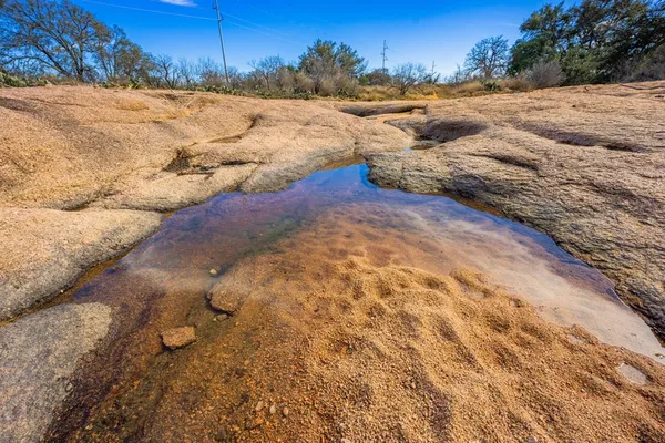 $1,499,000 | 10001 North N Highway, Shelbyville, TX 75973