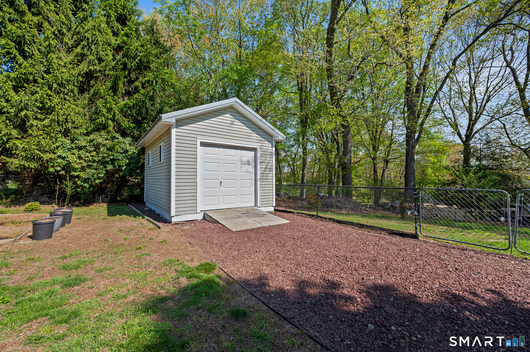 2 Executive Hill Road Wolcott, CT 06716 - Photo 31 of 35 Shed