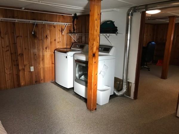 281 School Street Northbridge, MA 01534 - Photo 16 of 26
