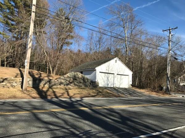 281 School Street Northbridge, MA 01534 - Photo 4 of 26