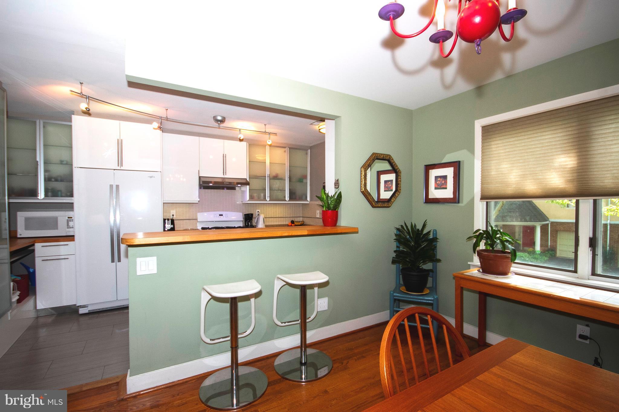 5204 Downing Road Baltimore, MD 21212 - Photo 12 of 29 Dining Room View into Kitchen