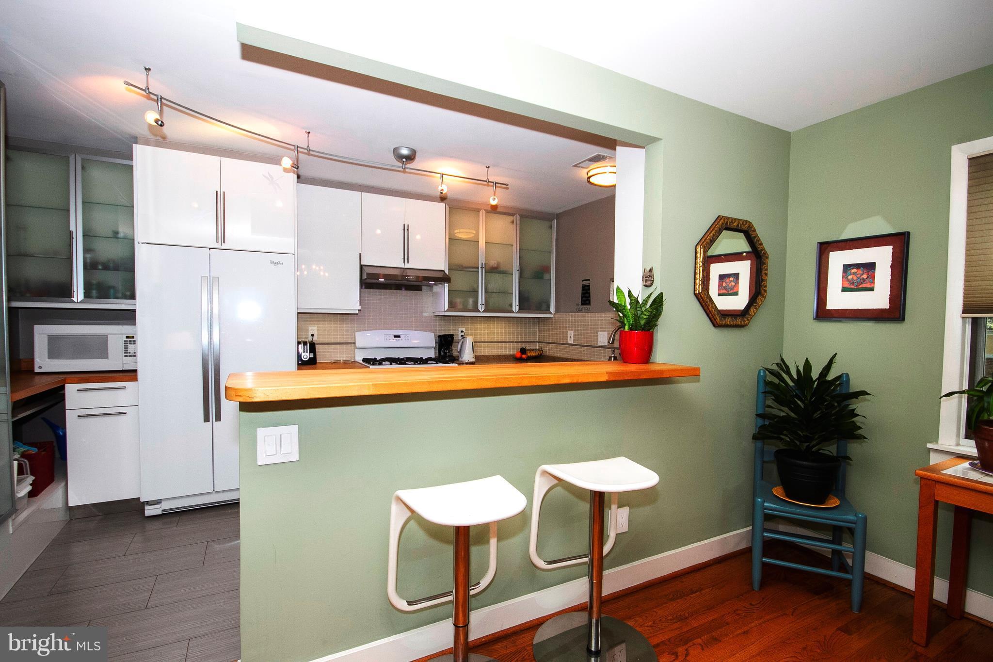 5204 Downing Road Baltimore, MD 21212 - Photo 13 of 29 Dining Room View into Kitchen