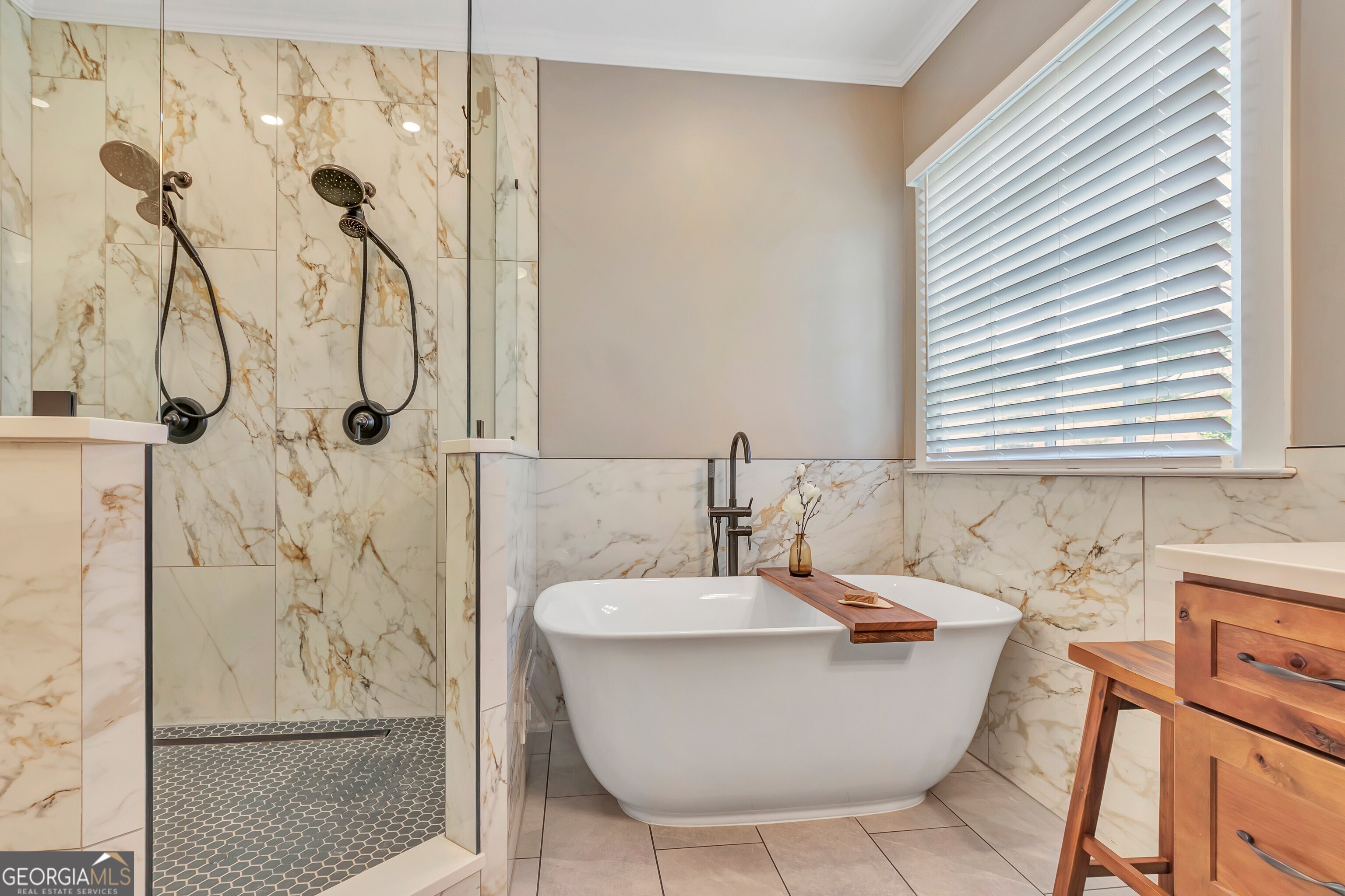 388 Swanson Road Tyrone, GA 30290 - Photo 28 of 62 a bathroom with a bathtub and shower