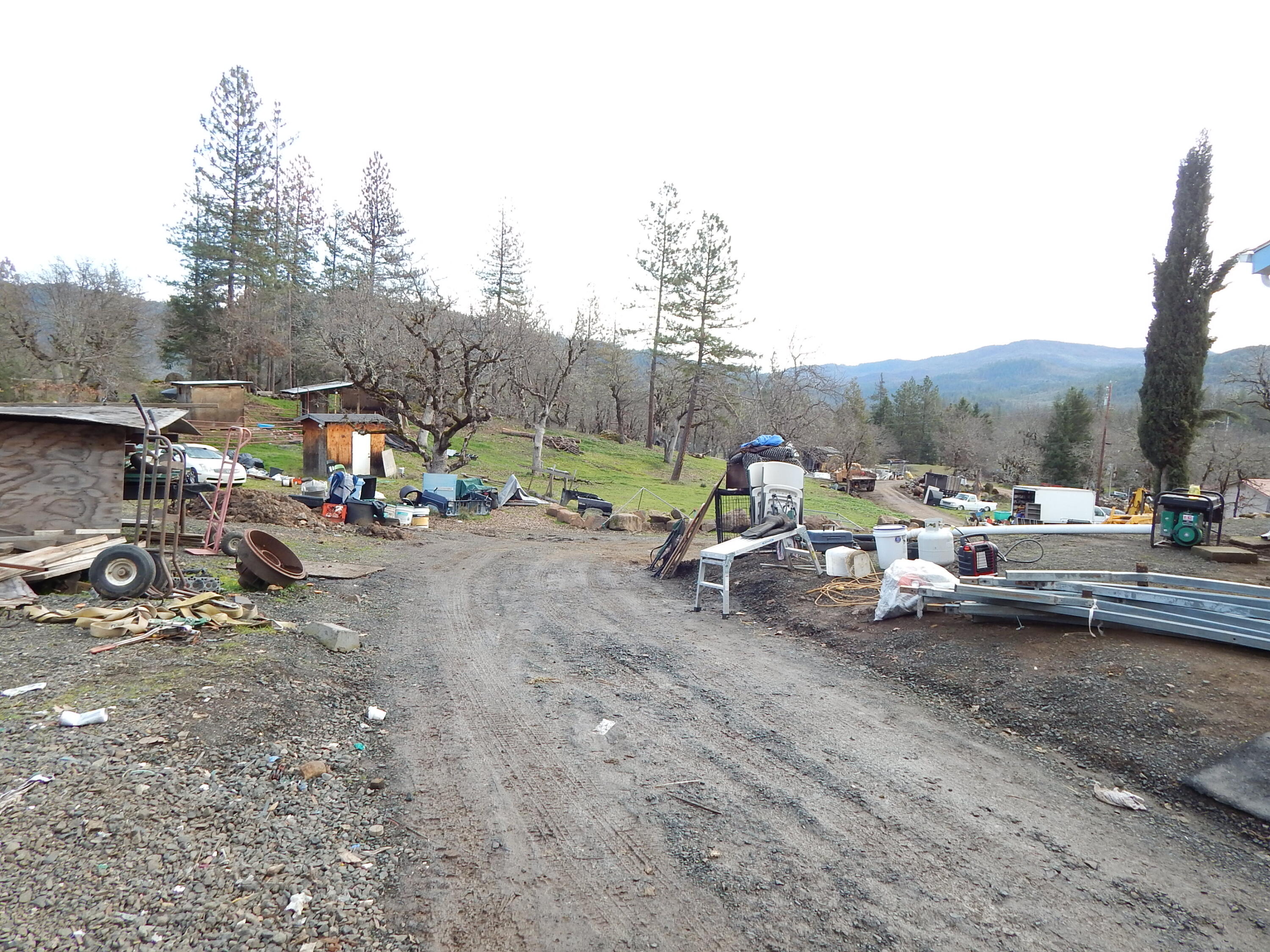 20555 Sawyer Road Shady Cove, OR 97539 - Photo 12 of 16 As described, needs a lot of cleaning but once done, you'll have a real gem