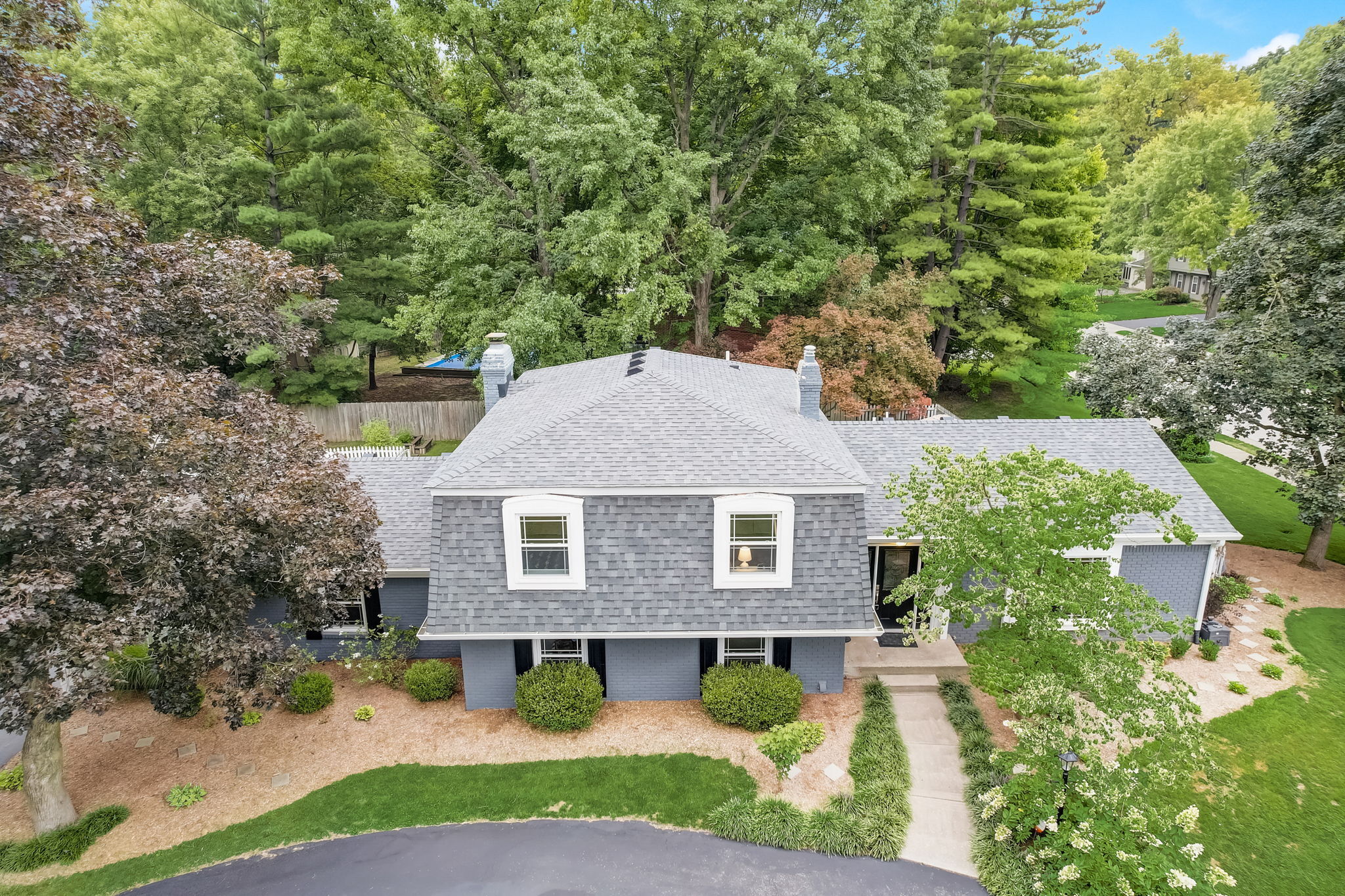 7215 Dean Road Indianapolis, IN 46240 - Photo 1 of 48