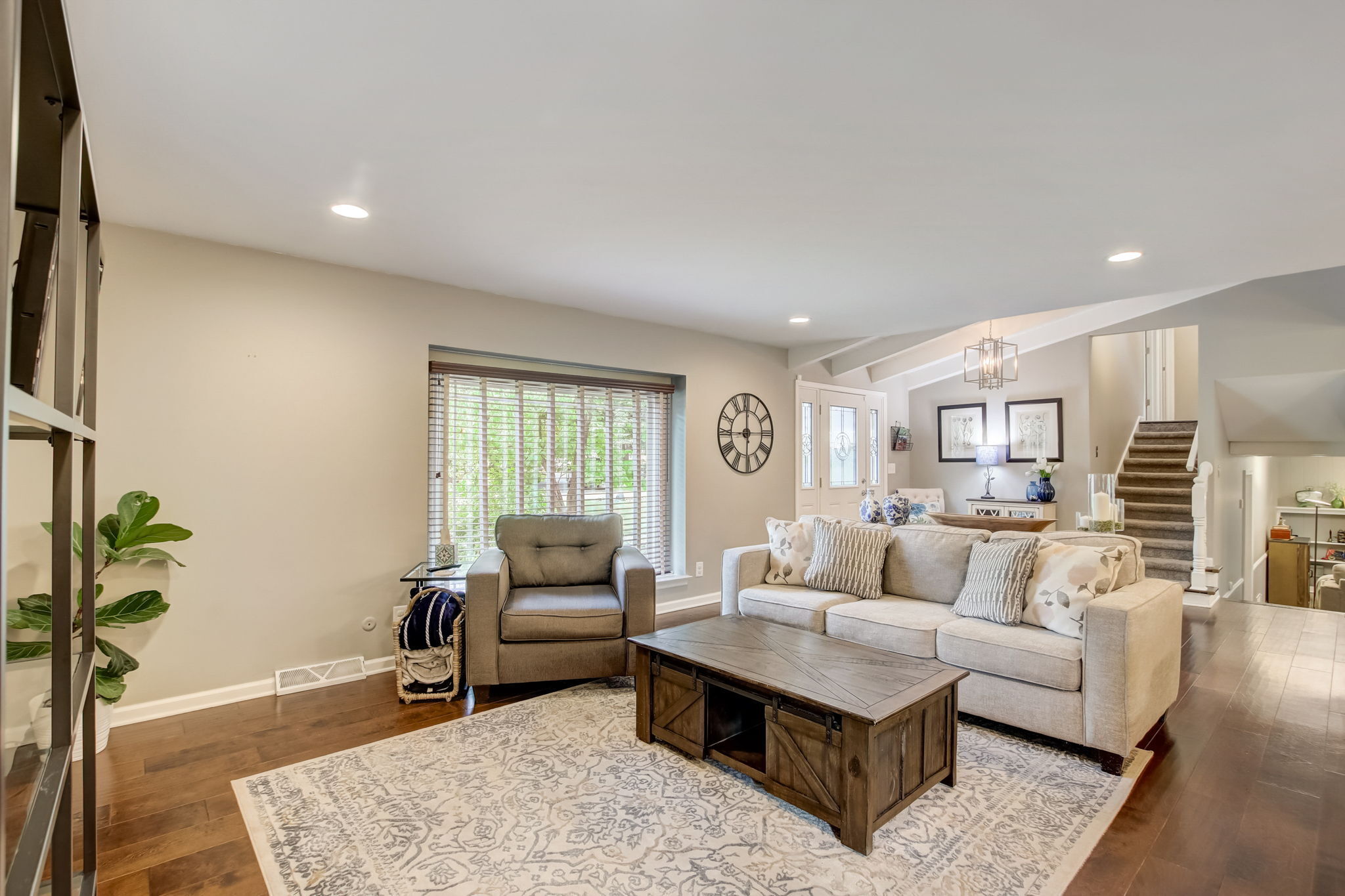 7215 Dean Road Indianapolis, IN 46240 - Photo 13 of 48