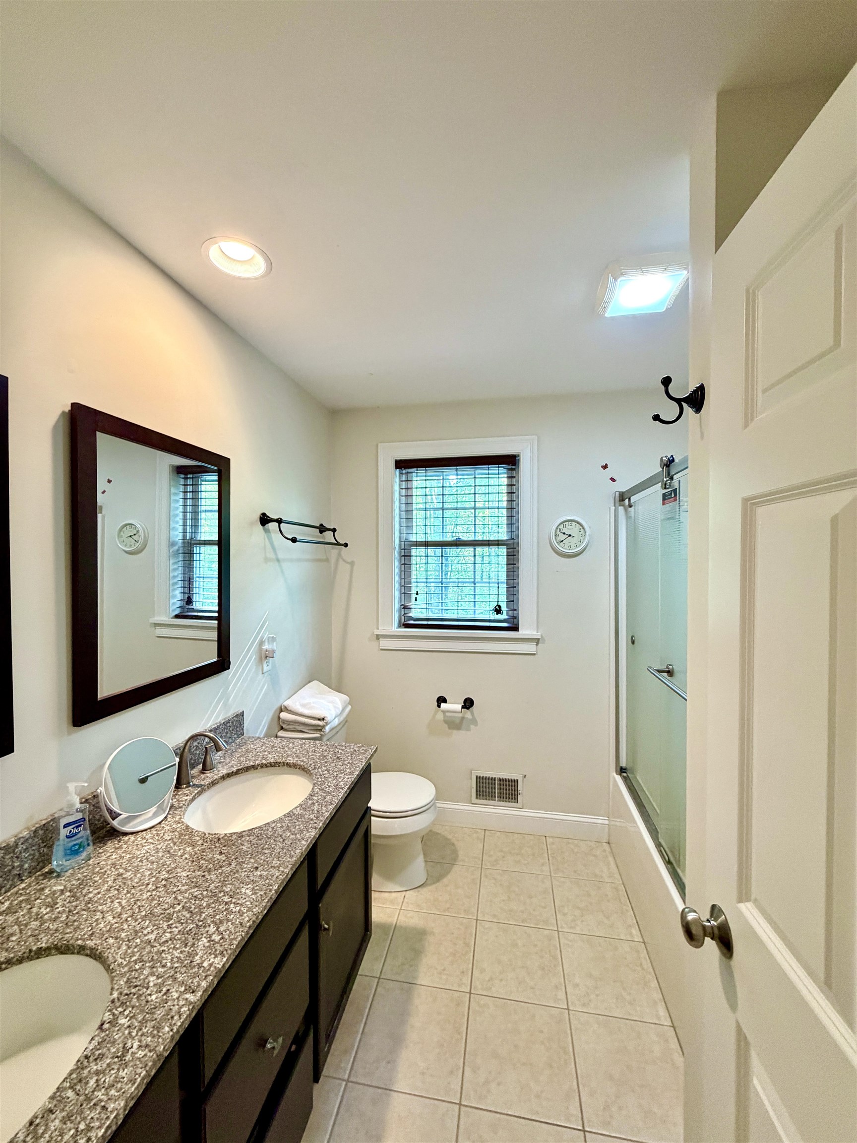 137 A Court Street Exeter, NH 03833 - Photo 13 of 16