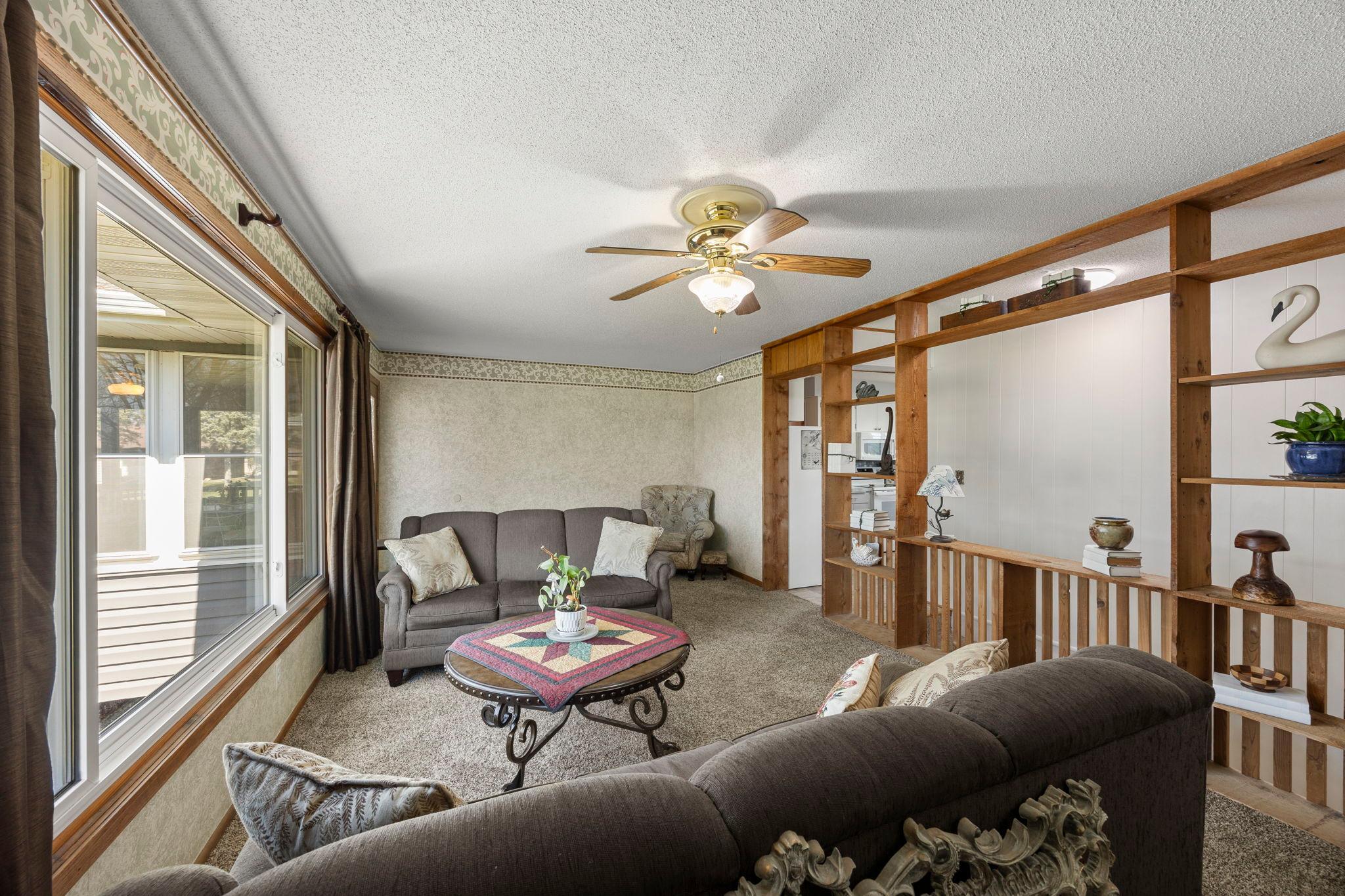 326 Larson Street Southwest Hutchinson, MN 55350 - Photo 15 of 62