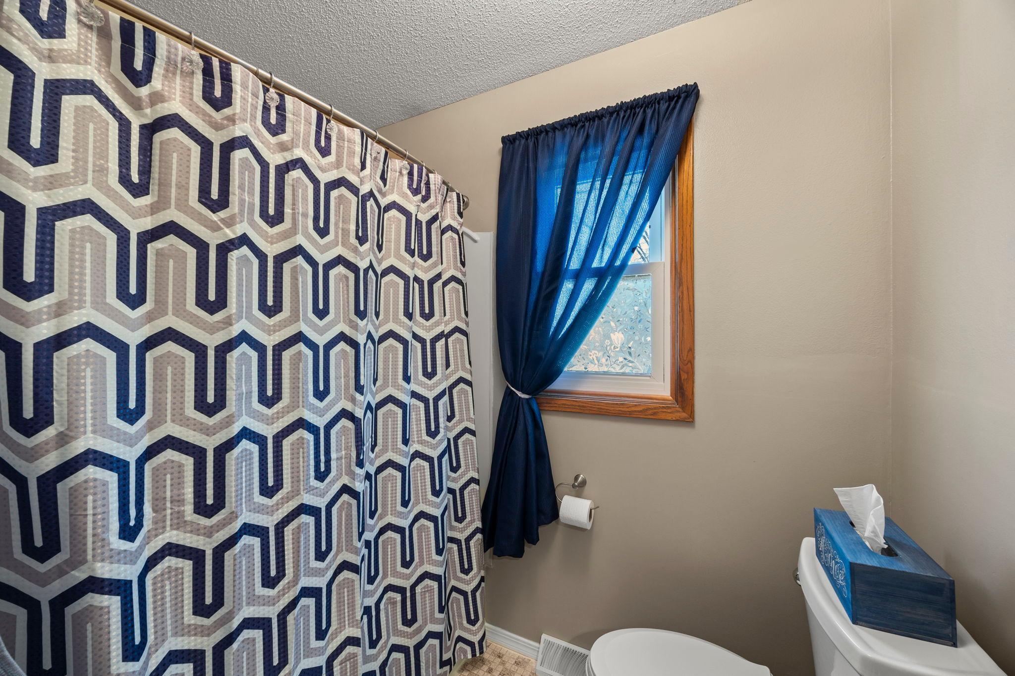 326 Larson Street Southwest Hutchinson, MN 55350 - Photo 19 of 62