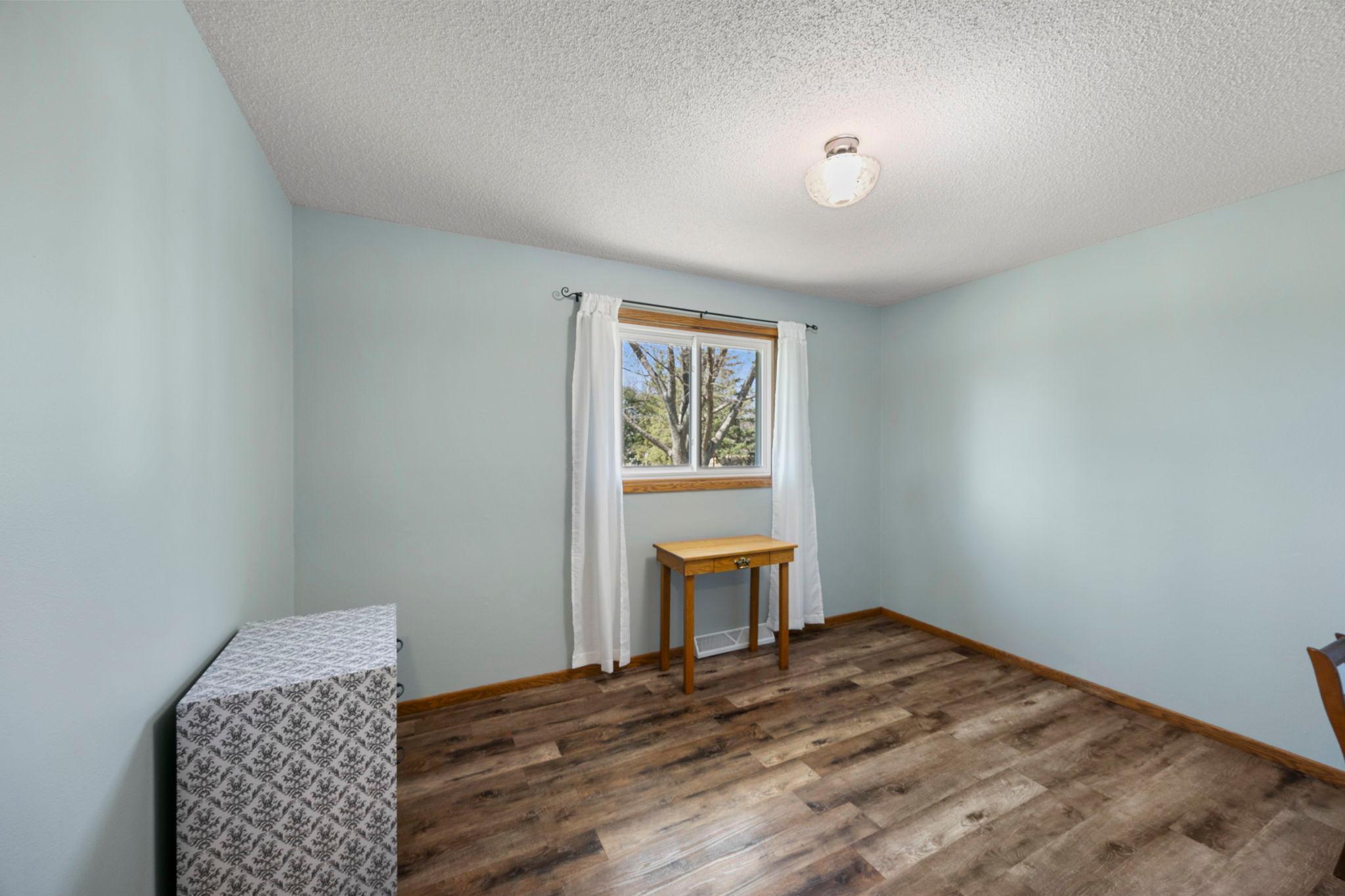 326 Larson Street Southwest Hutchinson, MN 55350 - Photo 26 of 62