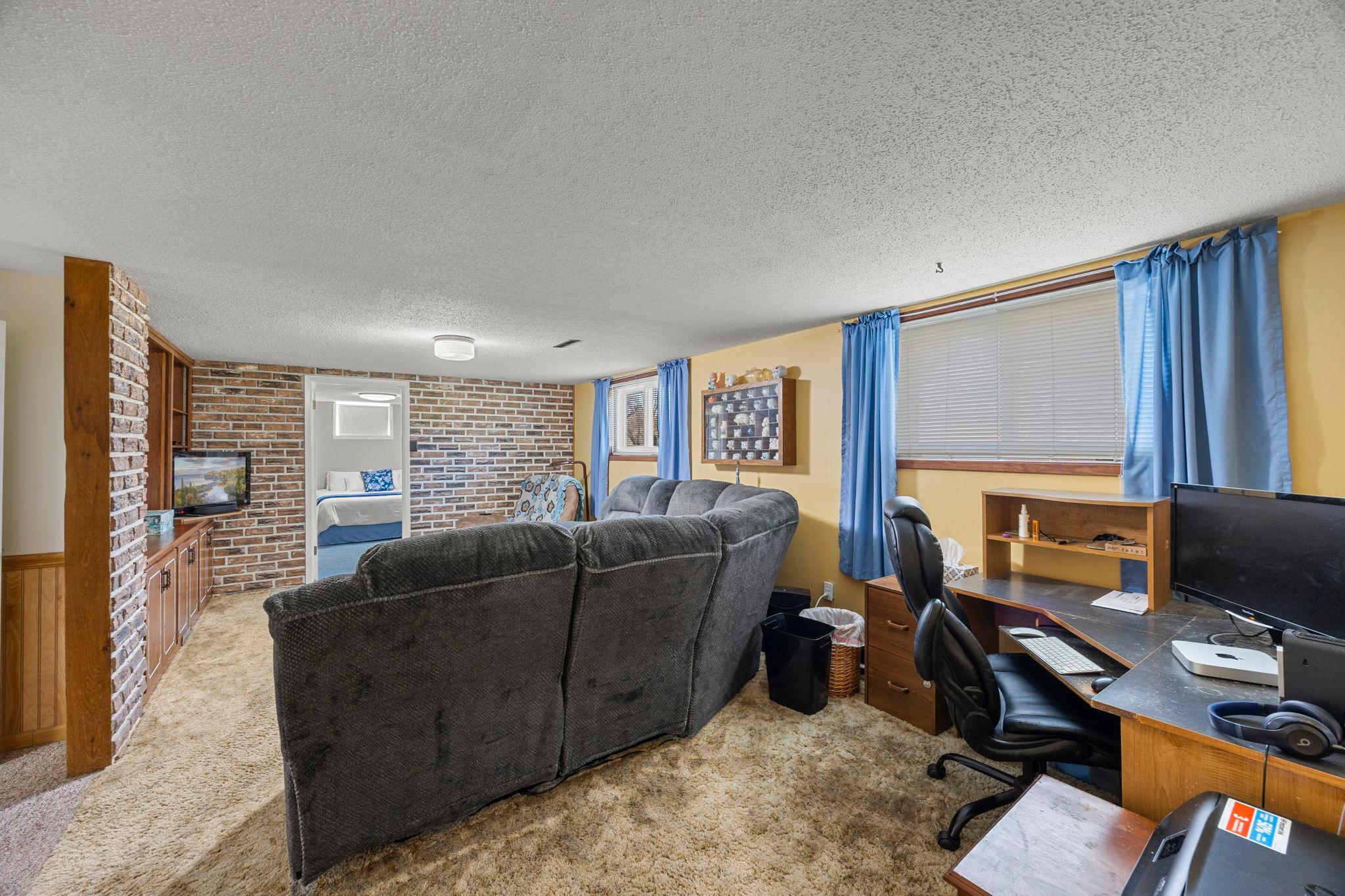 326 Larson Street Southwest Hutchinson, MN 55350 - Photo 31 of 62