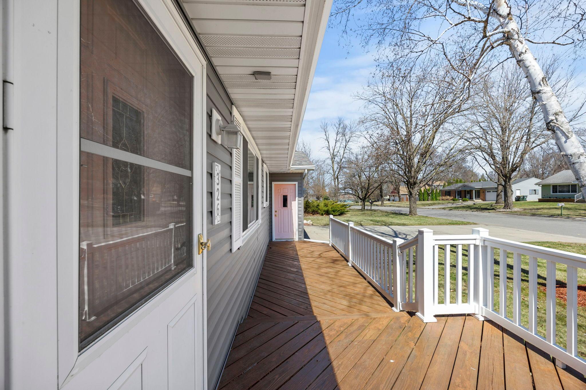 326 Larson Street Southwest Hutchinson, MN 55350 - Photo 48 of 62