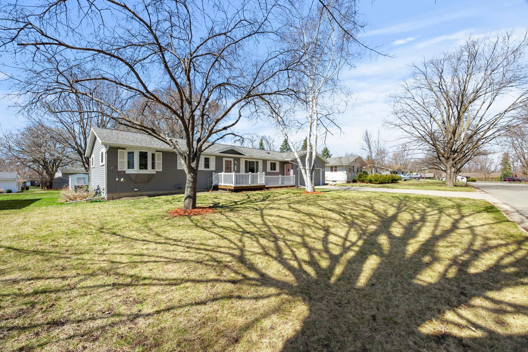 326 Larson Street Southwest Hutchinson, MN 55350 - Photo 5 of 62
