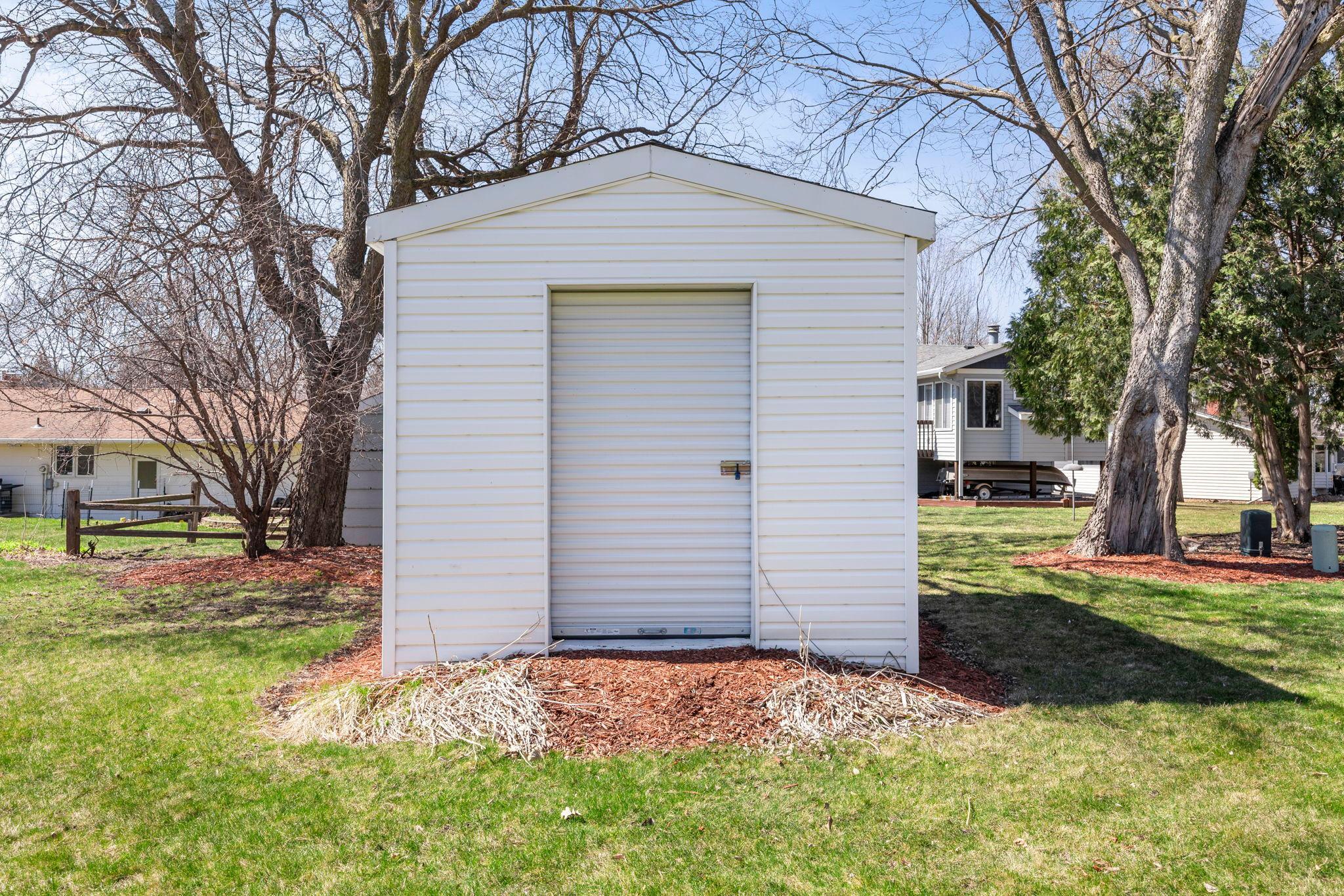 326 Larson Street Southwest Hutchinson, MN 55350 - Photo 54 of 62