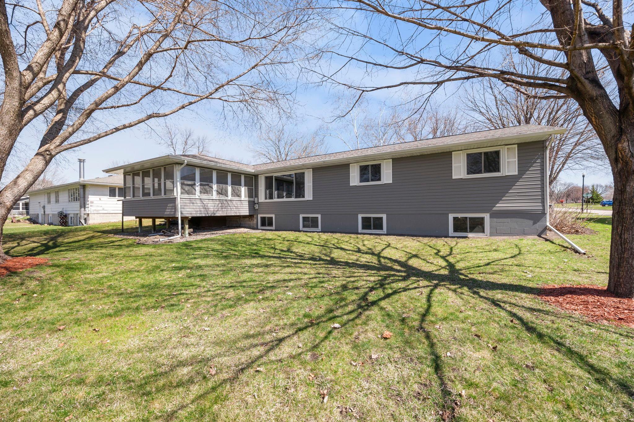 326 Larson Street Southwest Hutchinson, MN 55350 - Photo 55 of 62