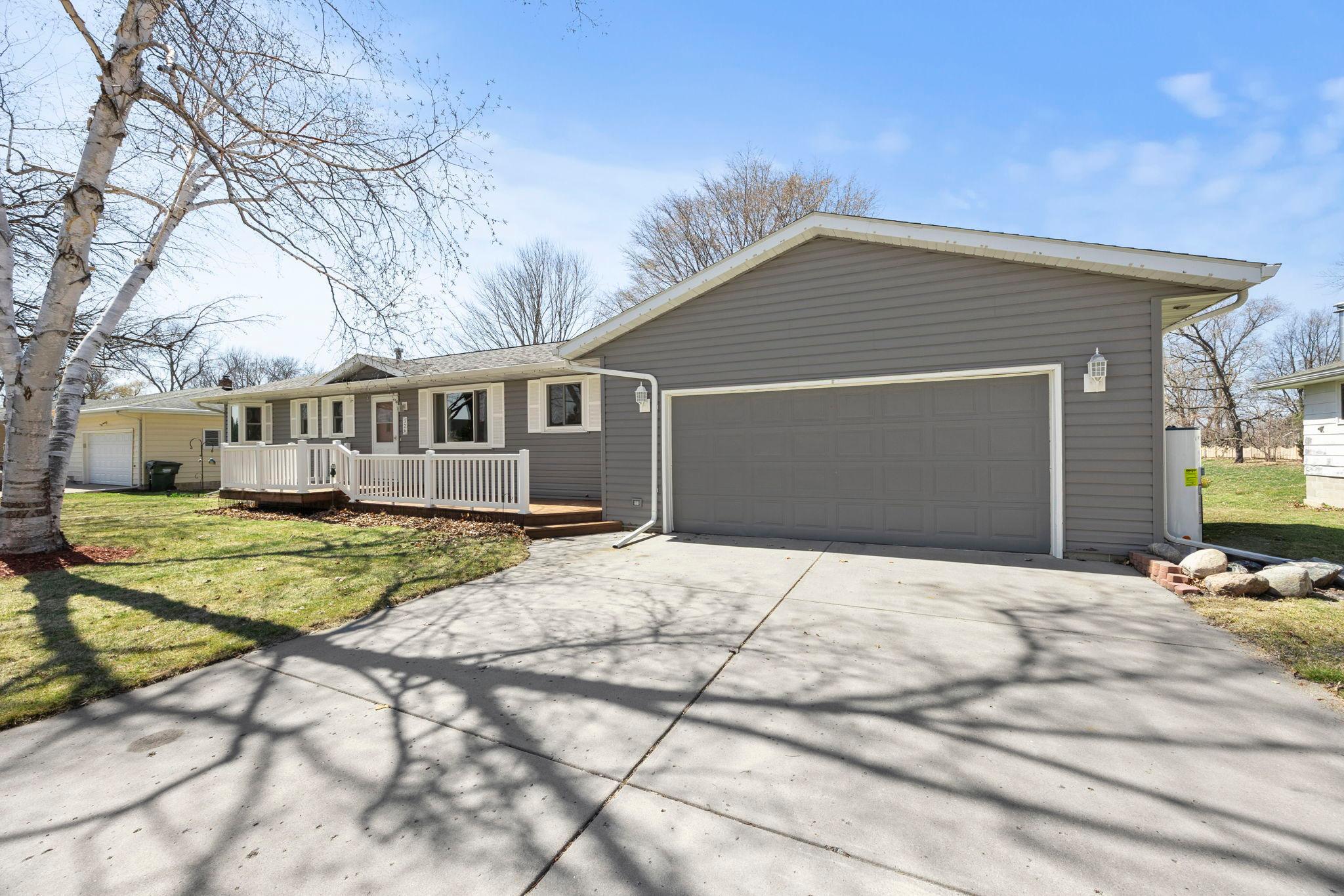 326 Larson Street Southwest Hutchinson, MN 55350 - Photo 6 of 62