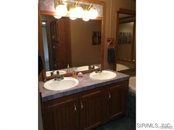 17632 Salem Road Grafton, IL 62037 - Photo 12 of 18 Gallery Image 12