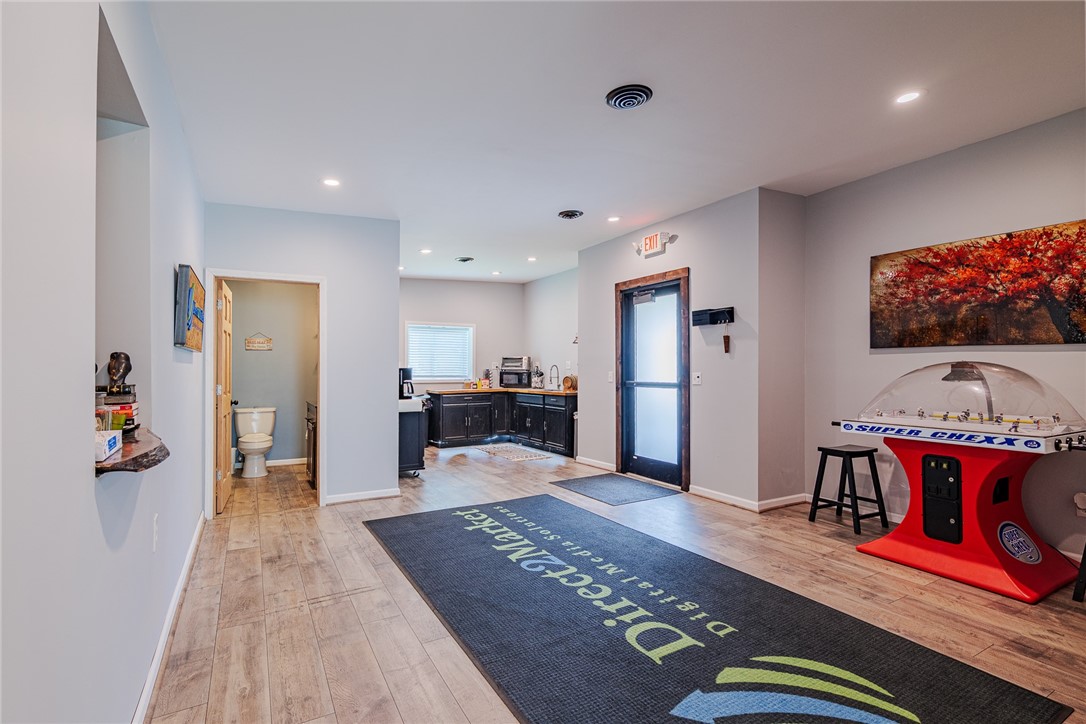 70 Cooper Road Irondequoit, NY 14617 - Photo 15 of 31