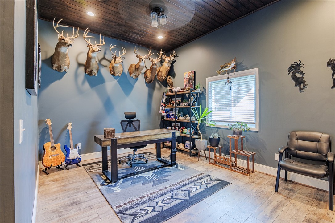 70 Cooper Road Irondequoit, NY 14617 - Photo 20 of 31