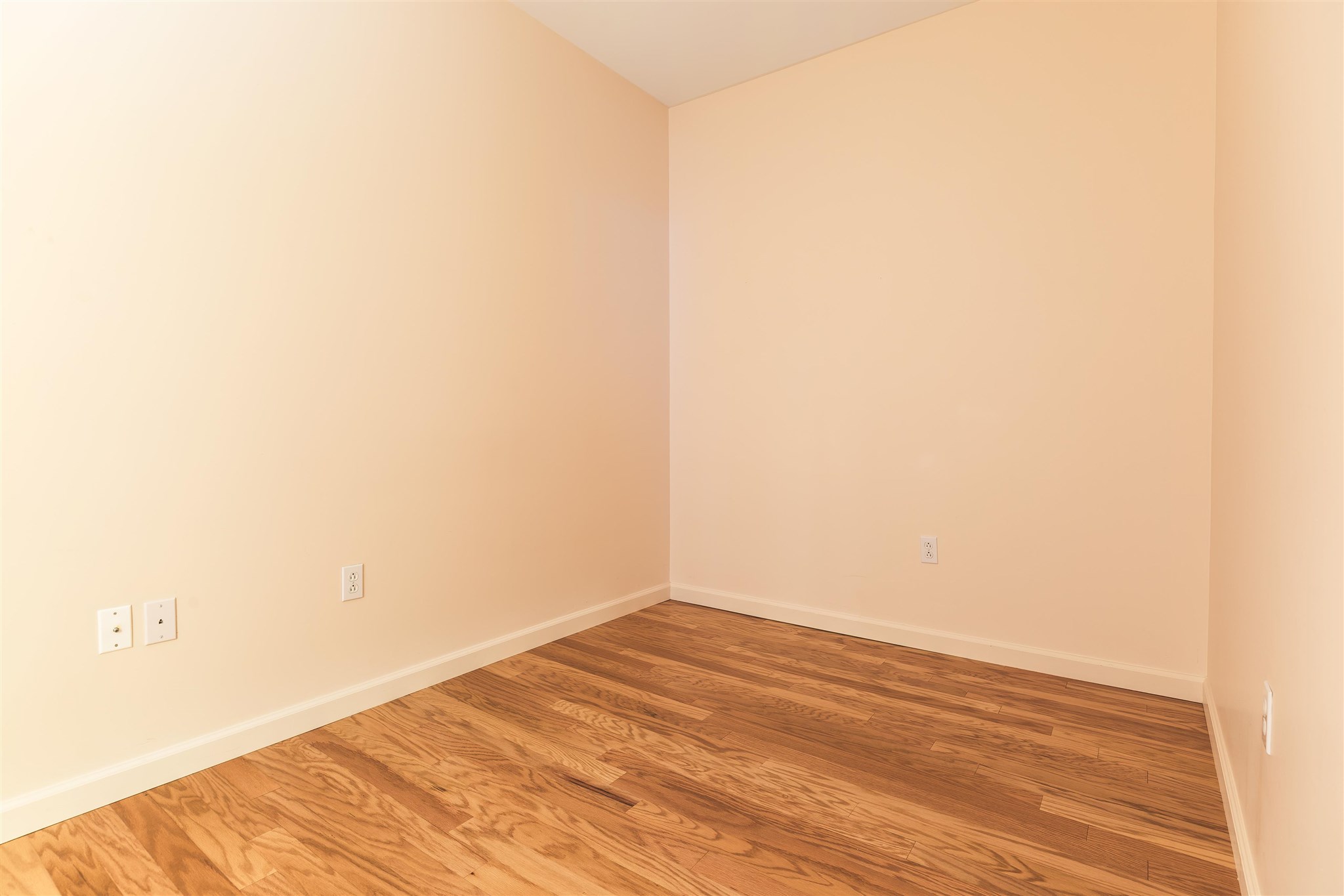 85 South Main Street, Unit 8 Hanover, NH 03755 - Photo 14 of 19 Gallery Image 14