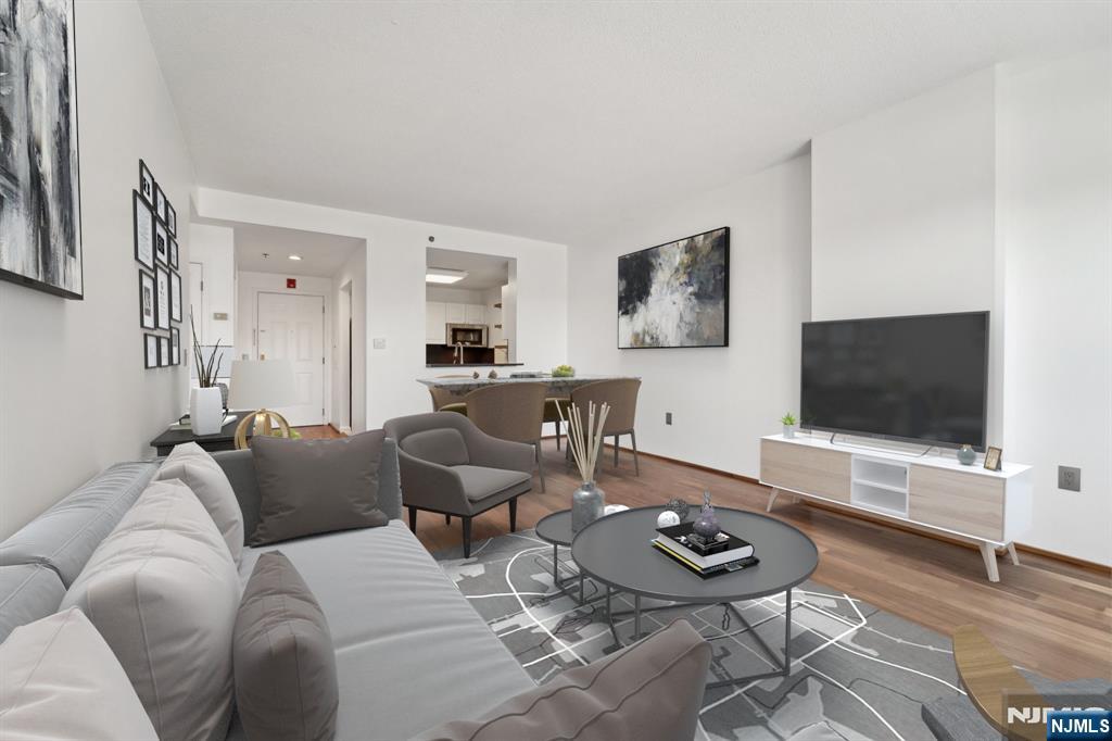 110 City Place Edgewater, NJ 07020 - Photo 5 of 44