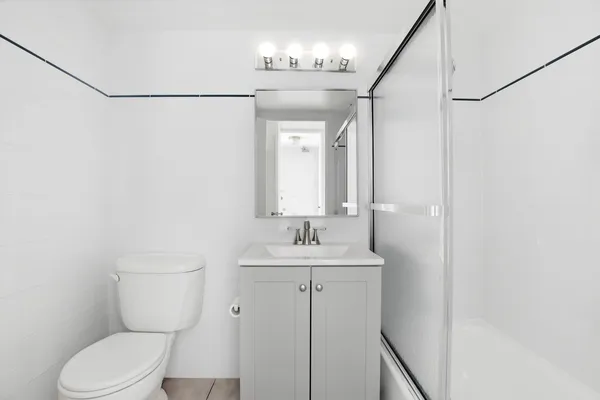 $1,700 | 1440 North Lake Shore Drive, Unit 5F, Chicago, IL 60610